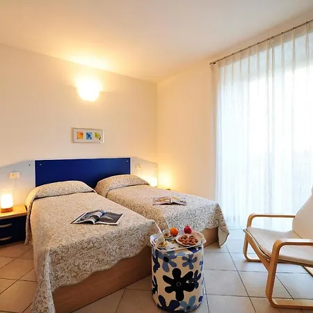 Sleeps 6 Pool Musso