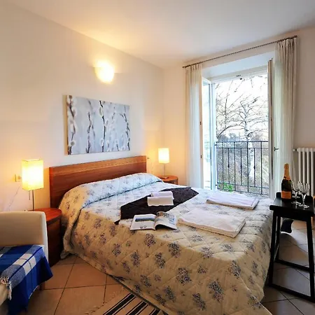 Sleeps 6 Pool Musso